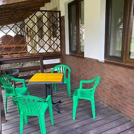 Domek W Kretowinach Сasa de vacaciones Kretowiny